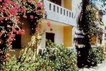 Hotel Dolphin Milas Esterno foto